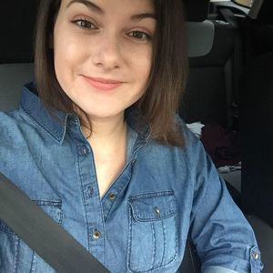 Meet your Posher, Stephanie